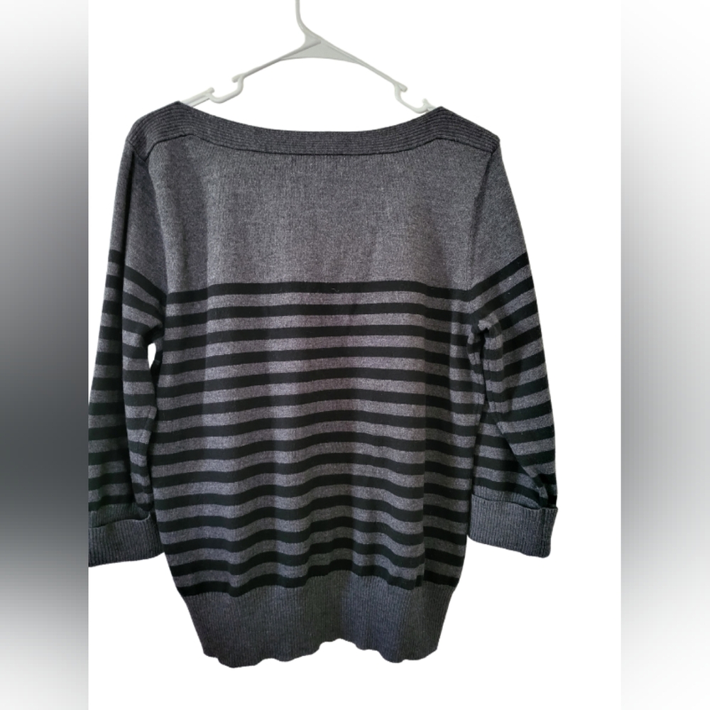Karen Scott Black and Dark gray striped Boat neck ¾ sleeve Sweater. Misses L - Picture 2 of 6